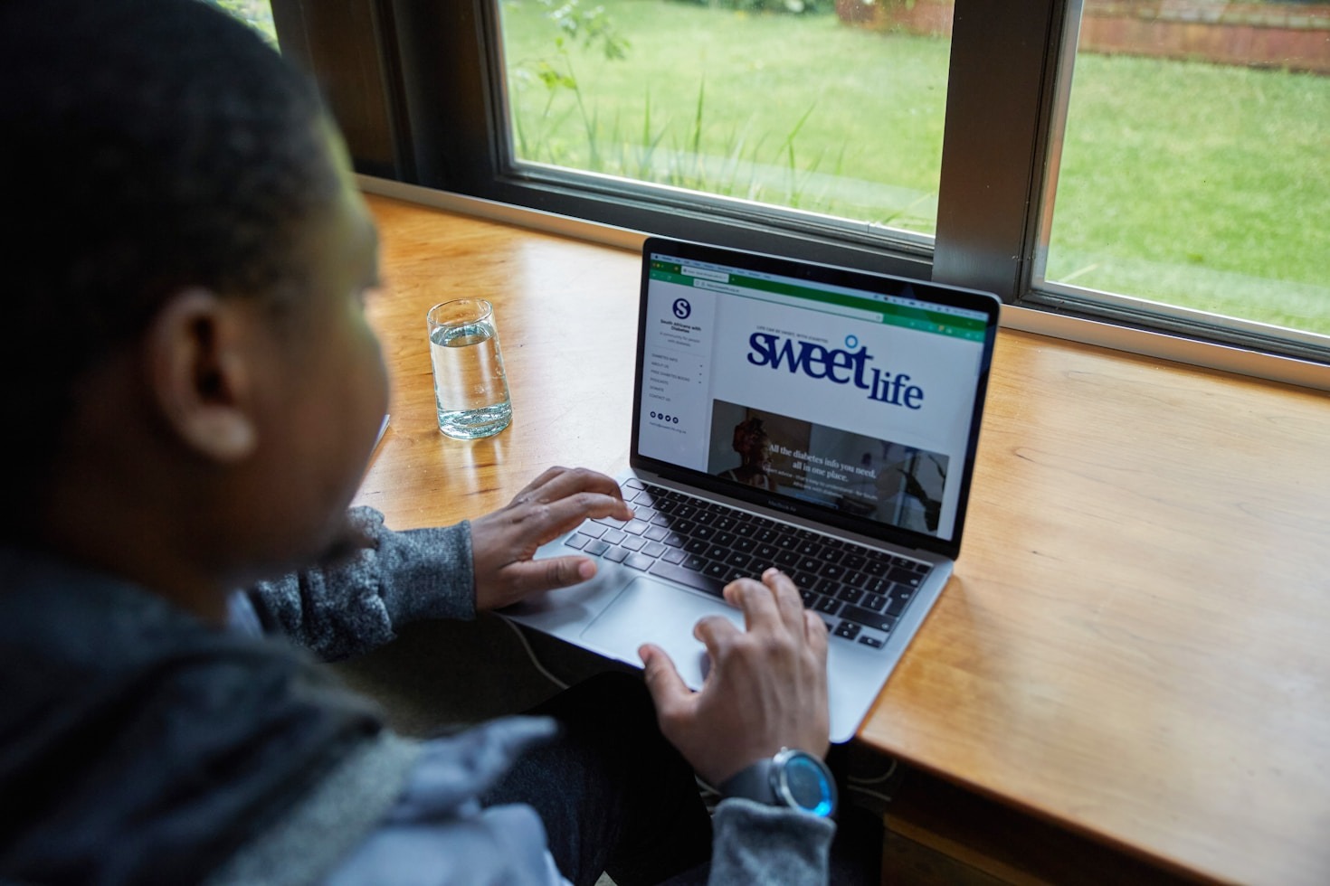 Overcoming Isolation Through Digital Support Groups